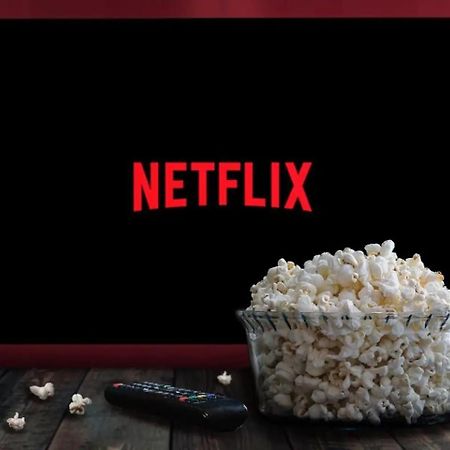 Fantastique Appartement Nouveau Meuble Avec Wifi & Netflix A Proximite Du Marjane Tanger Luaran gambar
