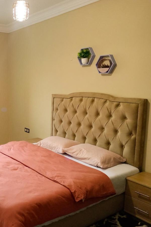 Fantastique Appartement Nouveau Meuble Avec Wifi & Netflix A Proximite Du Marjane Tanger Luaran gambar